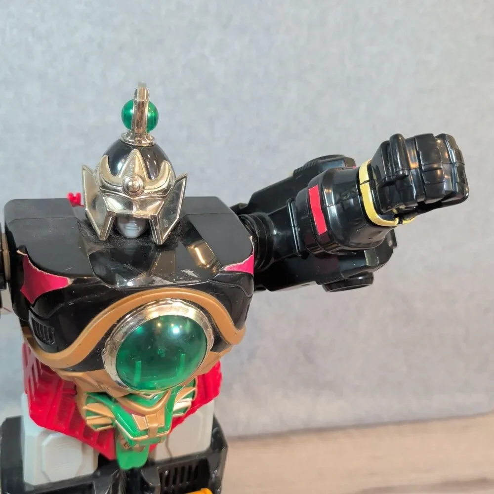 1994 Mighty Morphin Power Rangers Deluxe Thunder Megazord W/ Controller & Sword